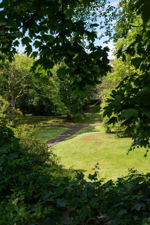 Spacious City Centre Family Room Edinburgh Bagian luar foto