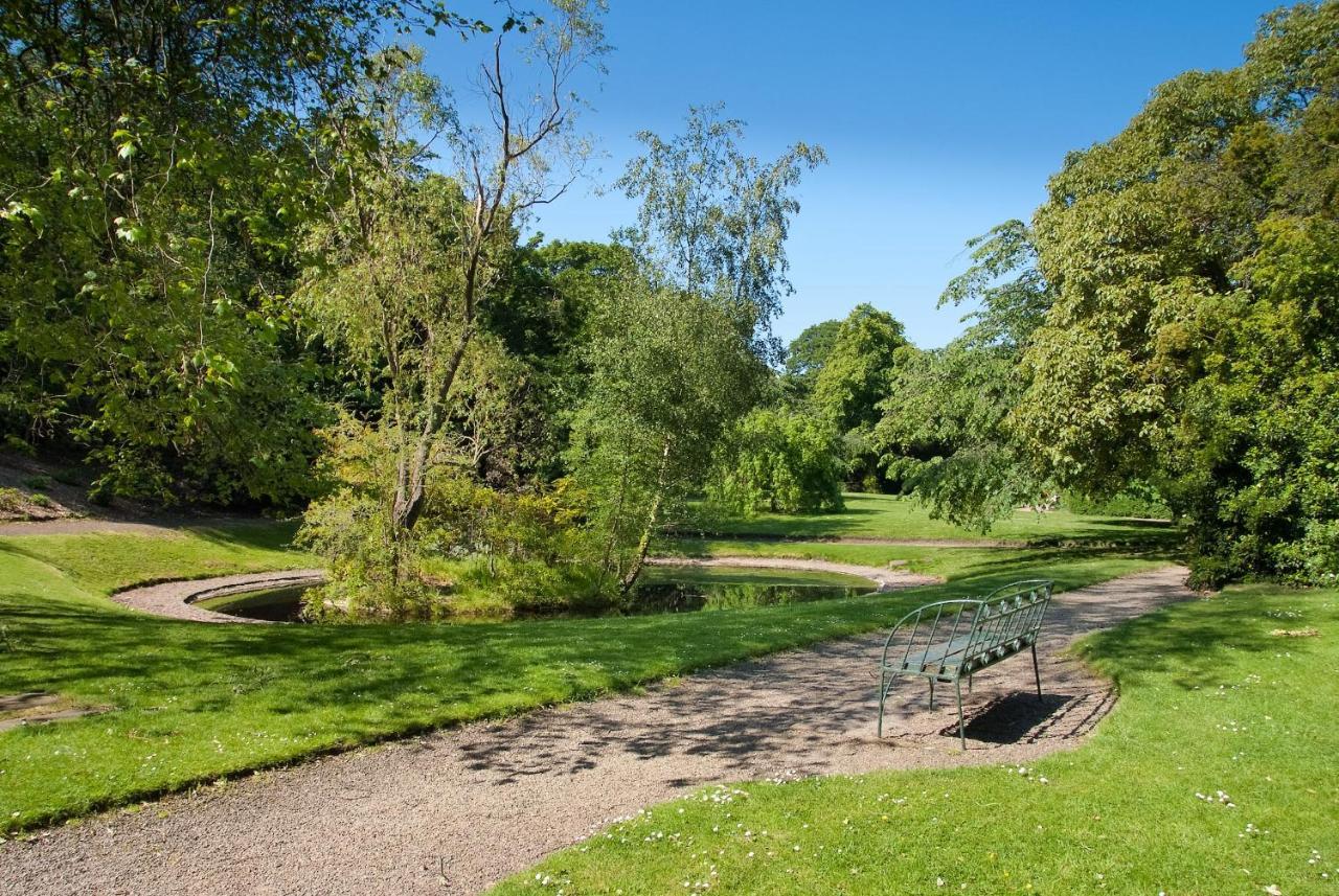 Spacious City Centre Family Room Edinburgh Bagian luar foto