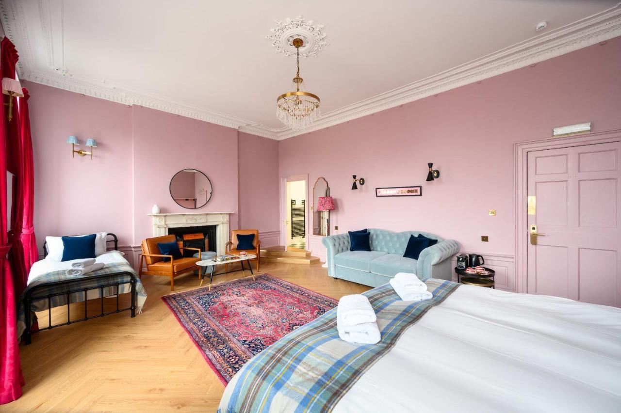 Spacious City Centre Family Room Edinburgh Bagian luar foto